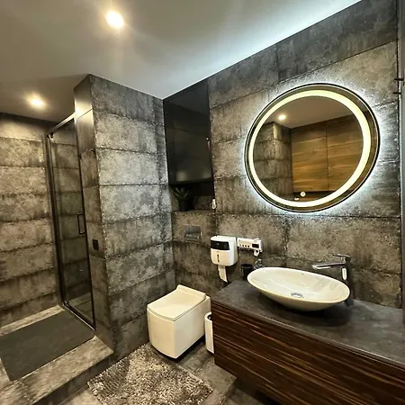 Apartment Muolt Budva